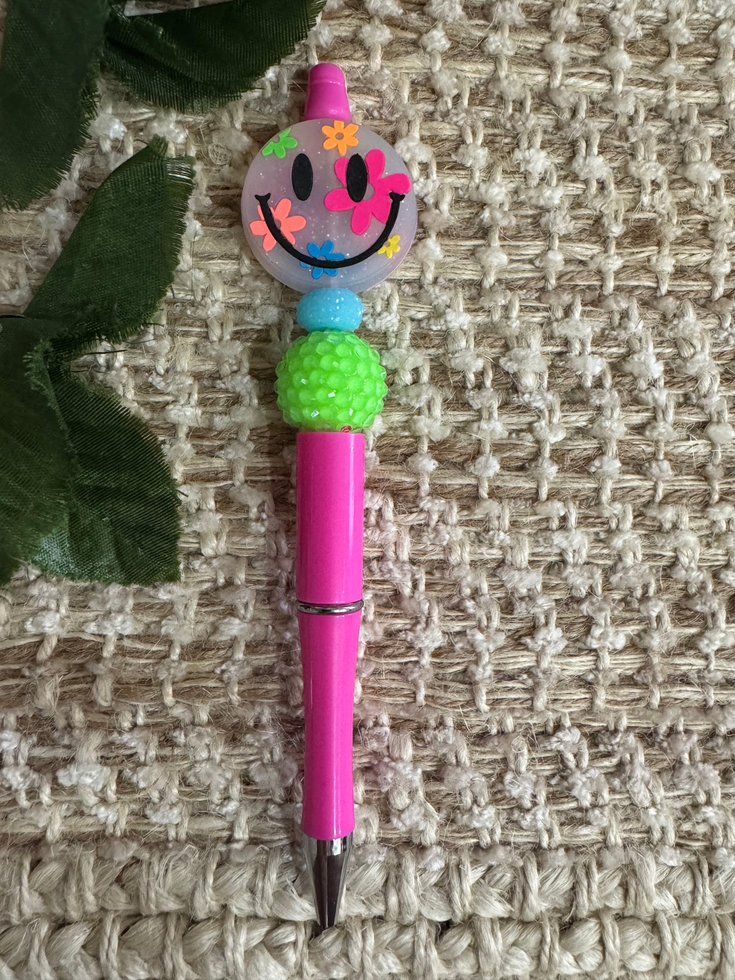 Neon smiley. P