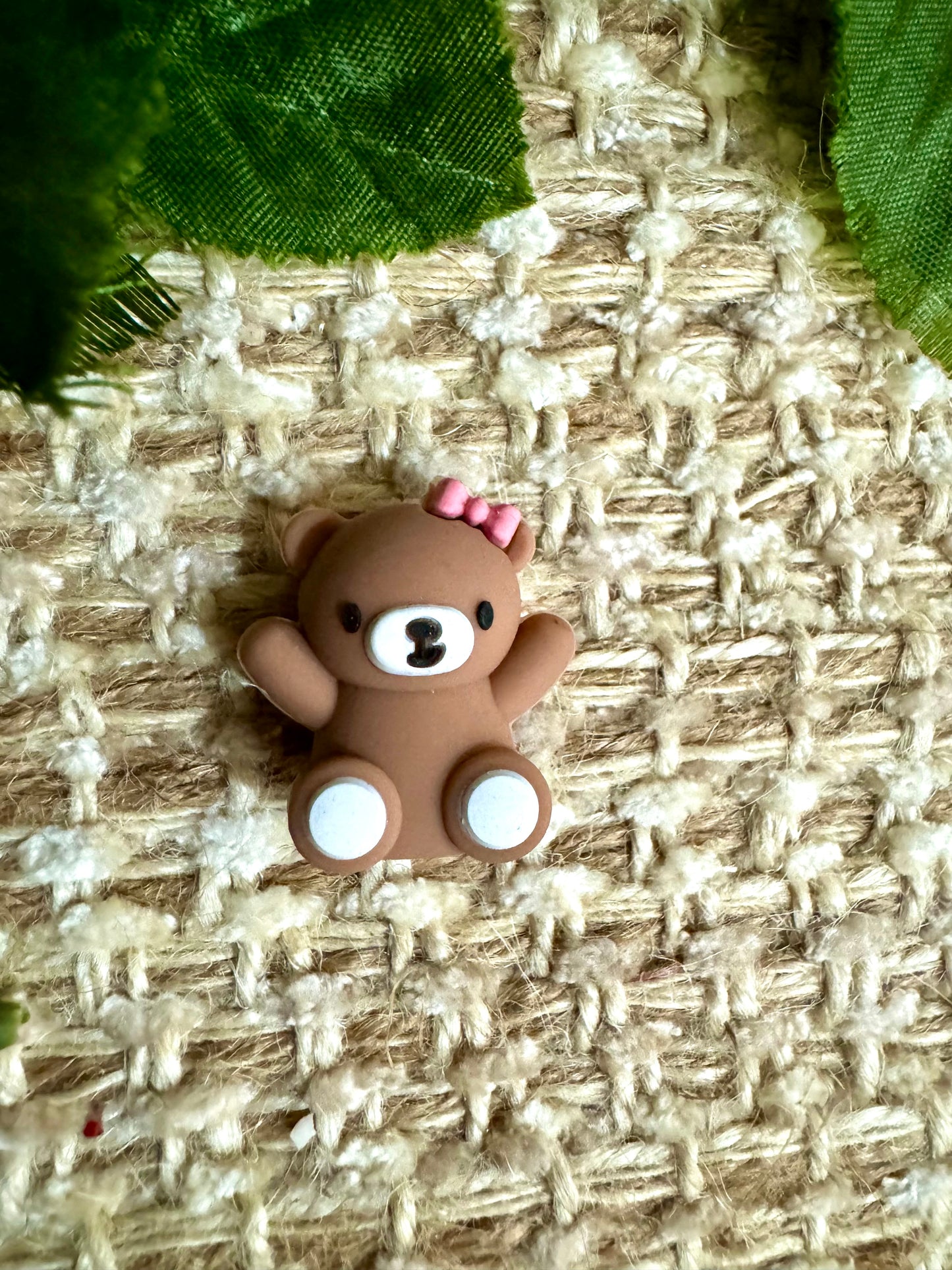 3d teddy bear with bow. Fb