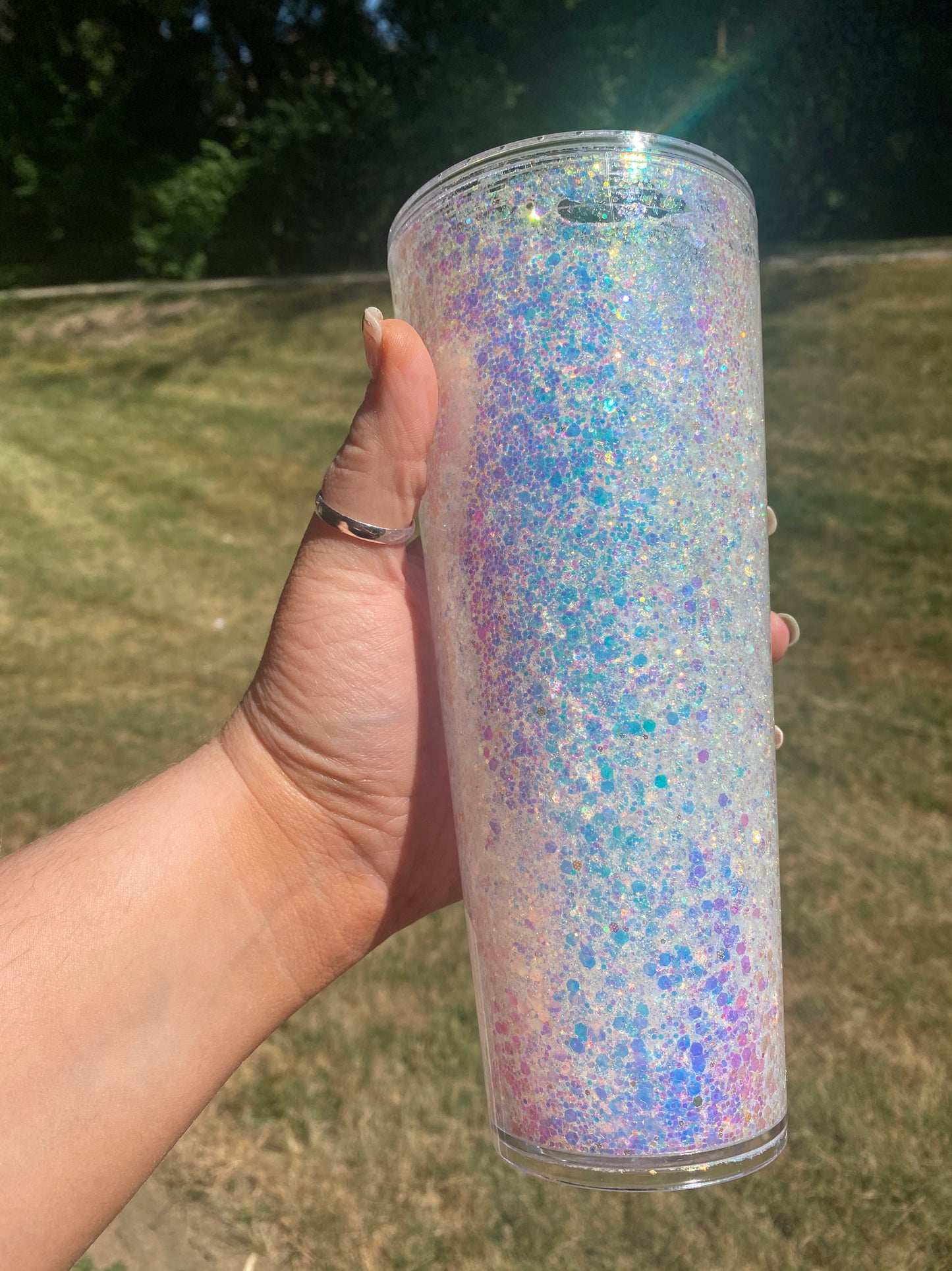 Unbranded 24 oz Glitter Snowglobe Tumbler