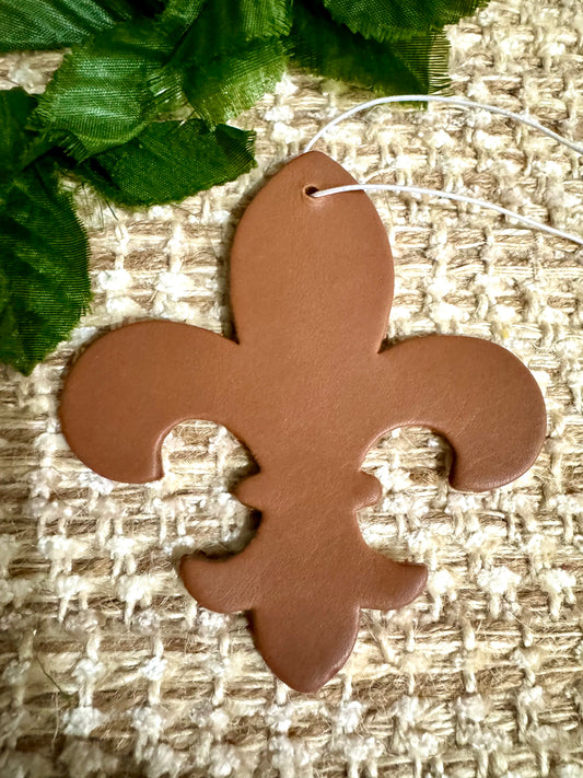 Fleur-de-lis in scent bikini bottom. Lf